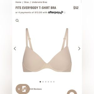 Skims fits everyone bra size 32D